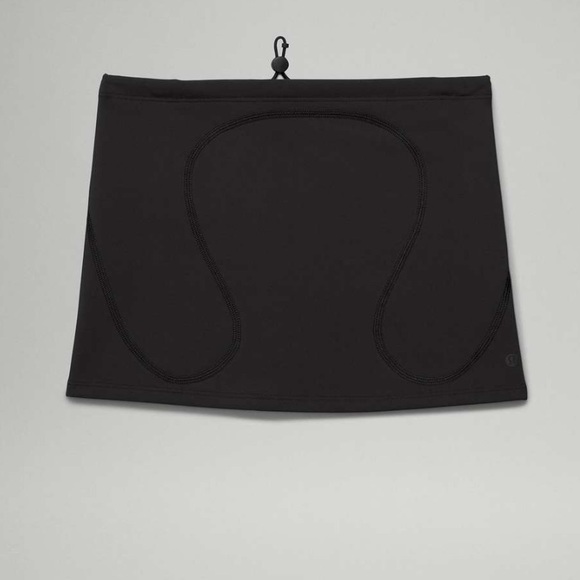 Lululemon Glyde Velvet Fleece Neck Warmer
Black - Picture 2 of 4